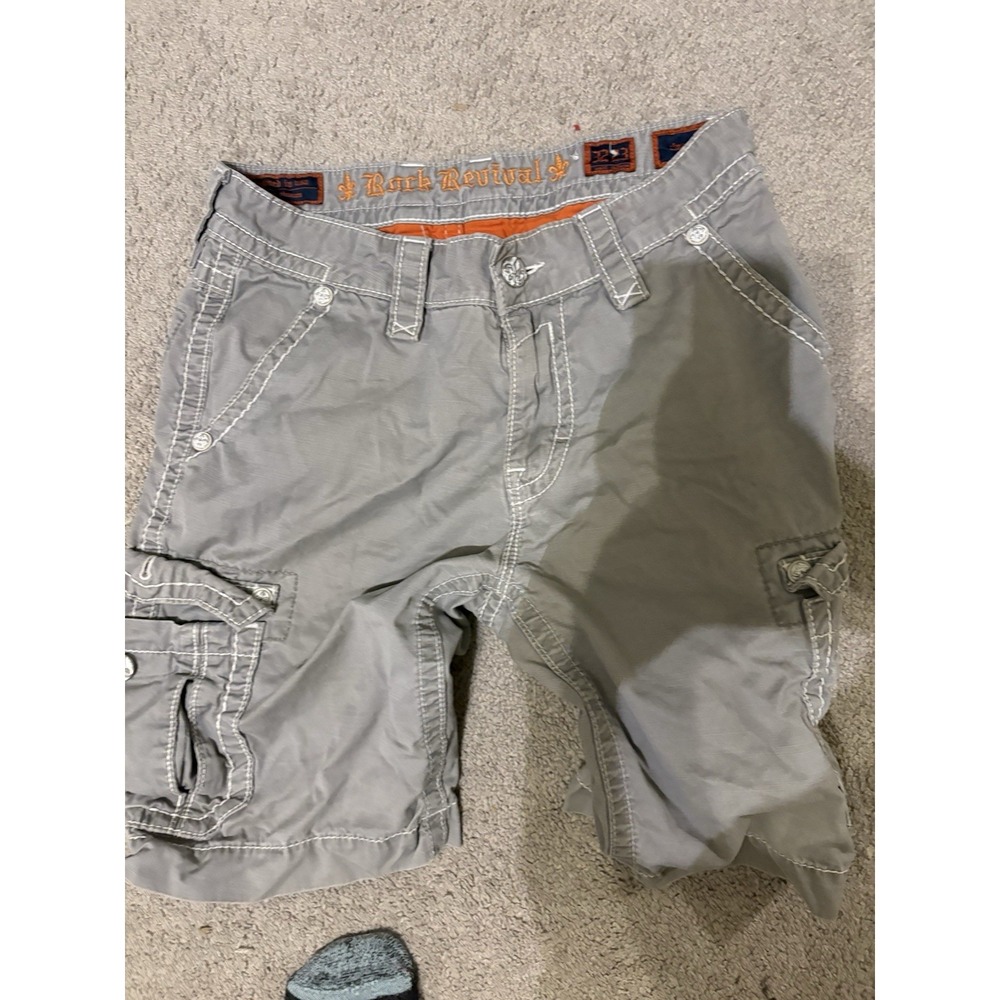 Rock Revival Men's 32  Grey Cargo Shorts - Picture 2 of 3